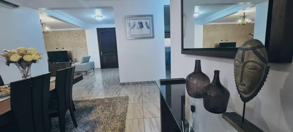 Bertha'S Court D-Plus Apartments Dzorwulu Екстер'єр фото
